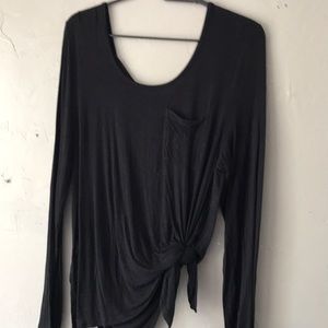 XL black top
